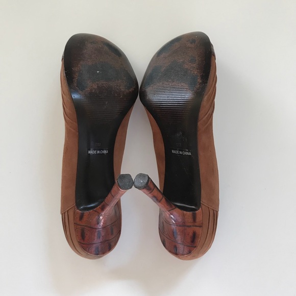 Guess by Marciano shoes 9 - Picture 4 of 6